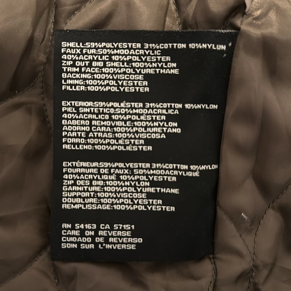 Guess anorak coat/jacket - Picture 7 of 7